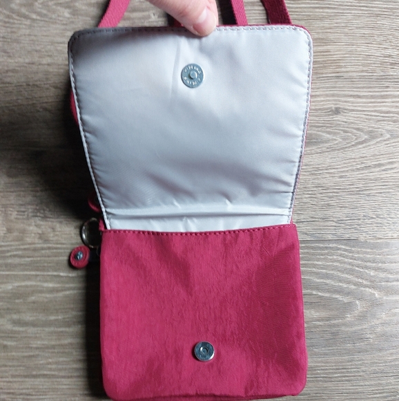 Kipling Eldorado mini small hylon lightweight crossbody bag. Burgundy red - Picture 6 of 10